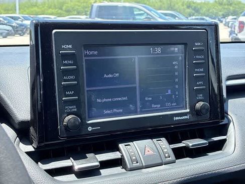 Used 2021 Toyota RAV4 XLE Premium FWD image 31