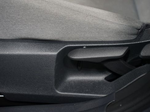 Certified 2025 Toyota Camry LE image 33