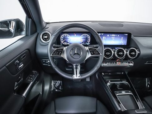 Certified 2026 Mercedes-Benz GLA 250 image 16