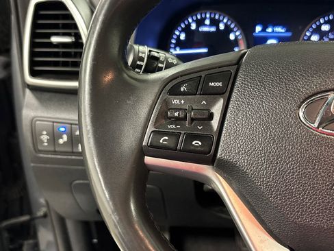 Used 2021 Hyundai Tucson Limited AWD/4WD image 34