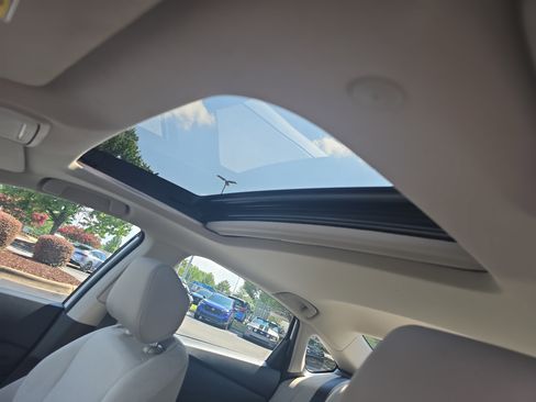 Used 2023 Honda Accord EX image 29