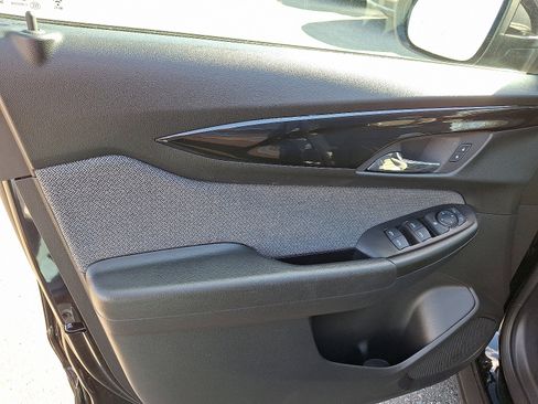 Used 2025 Chevrolet TrailBlazer LT image 12