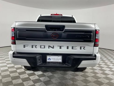 Used 2026 Nissan Frontier PRO-4X AWD/4WD image 6
