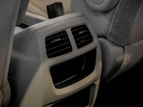Used 2020 Honda Pilot LX image 41