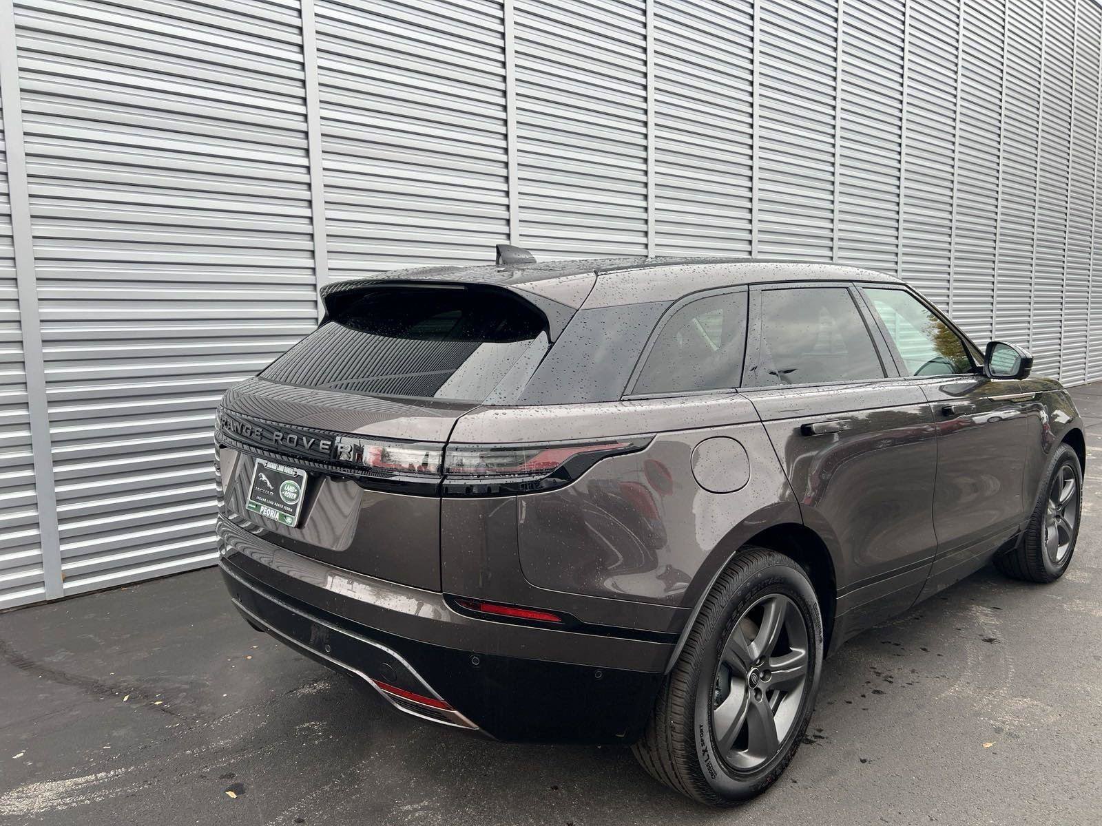 New 2025 Land Rover Range Rover Velar Dynamic SE AWD/4WD image 5