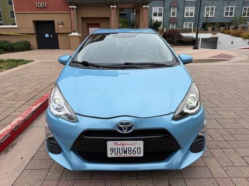 Used 2016 Toyota Prius C Two FWD image 12