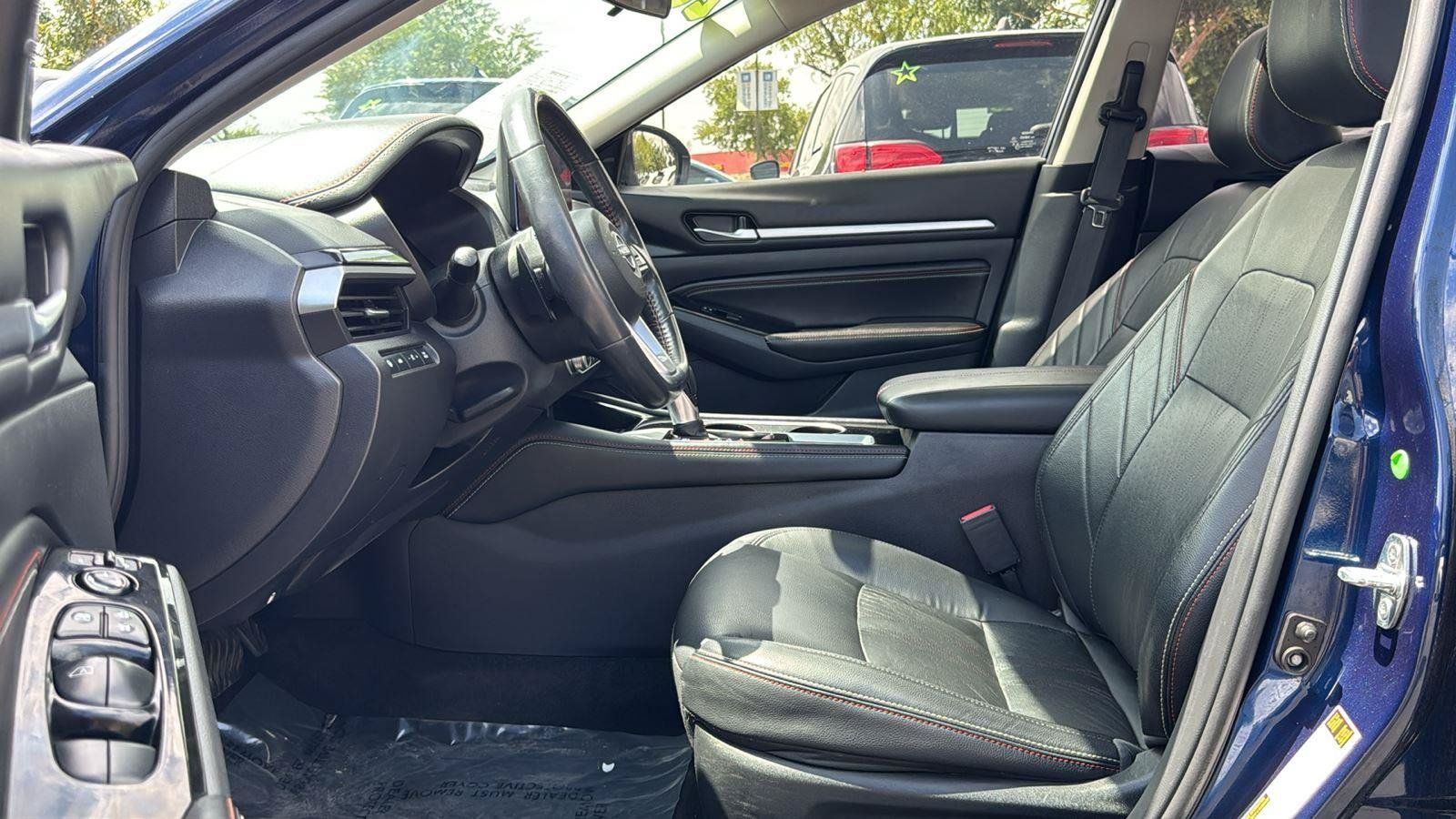 Used 2023 Nissan Altima 2.0 SR FWD image 23