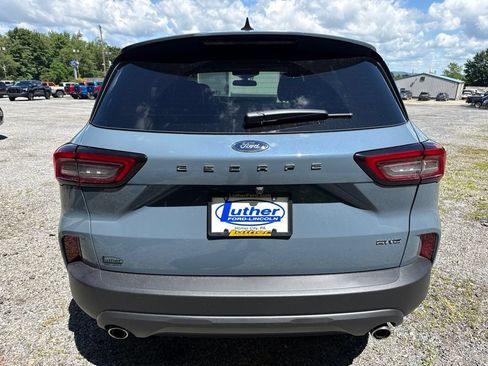 Used 2026 Ford Escape ST-Line w/ Cold Weather Package AWD/4WD image 8
