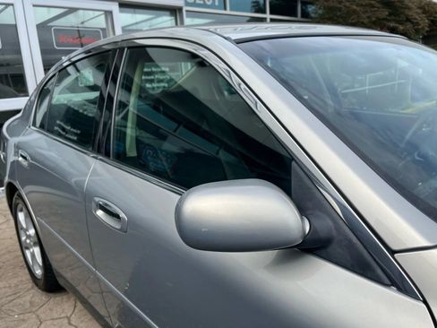 Used 2003 INFINITI G35 Sedan w/ Premium Pkg RWD image 42