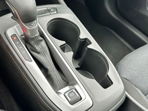 New 2026 Chevrolet Trax LS w/ LS Convenience Package image 19