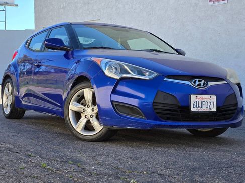 Used 2012 Hyundai Veloster image 4
