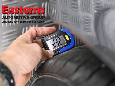 Used 2023 Nissan Maxima SV w/ Floor Mat Group FWD image 30