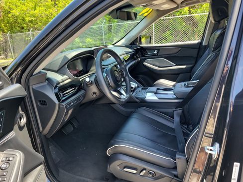 Certified 2024 Acura MDX SH-AWD w/ Advance Package image 16
