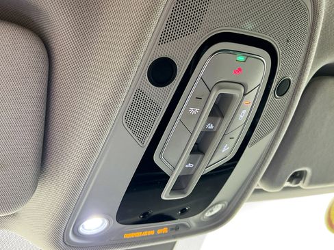 Used 2021 Audi Q7 3.0T Premium Plus image 22