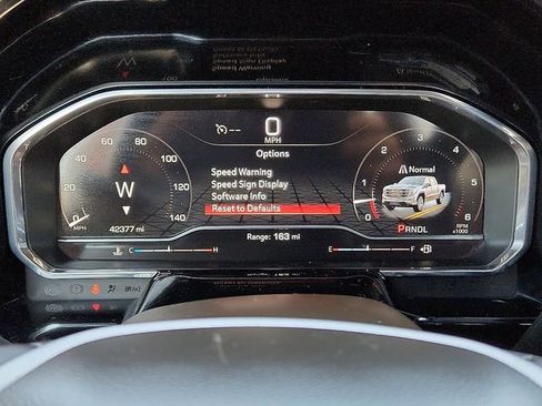 Used 2025 GMC Sierra 1500 SLT RWD image 23