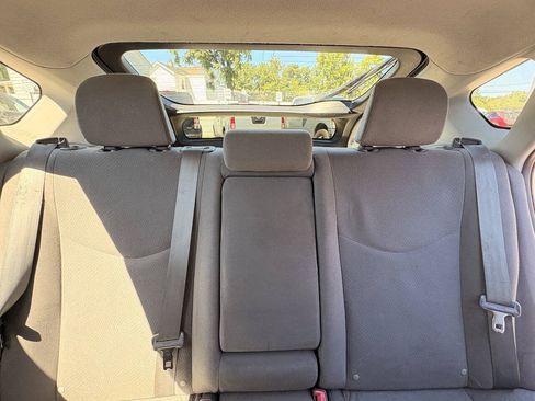 Used 2010 Toyota Prius Two FWD image 27