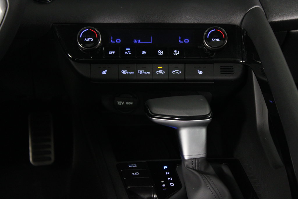 Certified 2026 Hyundai Elantra SEL Sport Premium FWD image 22