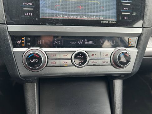 Used 2016 Subaru Legacy 2.5i Premium image 14