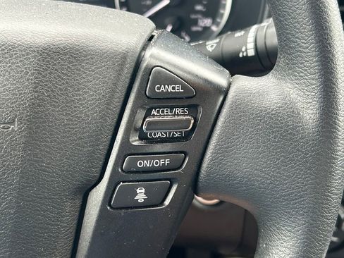 Used 2023 Nissan Frontier SV w/ Technology Package AWD/4WD image 35