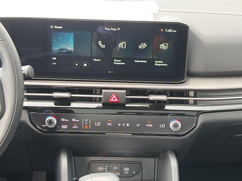 New 2026 Kia Sportage X-Line w/ X-Line Premium Package AWD/4WD image 16
