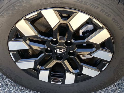 Used 2025 Hyundai Santa Cruz SEL image 28