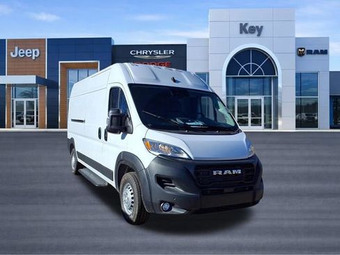 New 2026 RAM ProMaster 2500 w/ Premium Convenience Group image 4