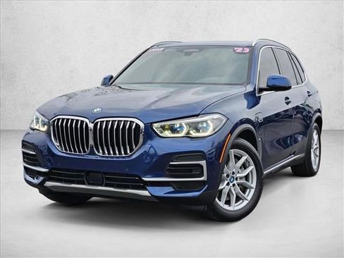 Certified 2023 BMW X5 xDrive45e w/ Executive Package image 1