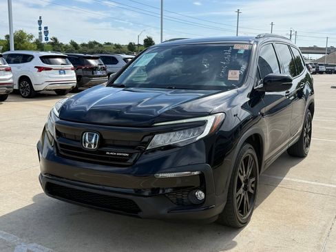 Used 2021 Honda Pilot Black Edition image 1