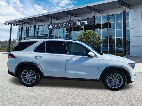 Used 2026 Mercedes-Benz GLE 350 4MATIC image 3