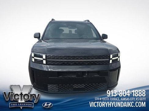 Used 2025 Hyundai Santa Fe Calligraphy FWD image 8