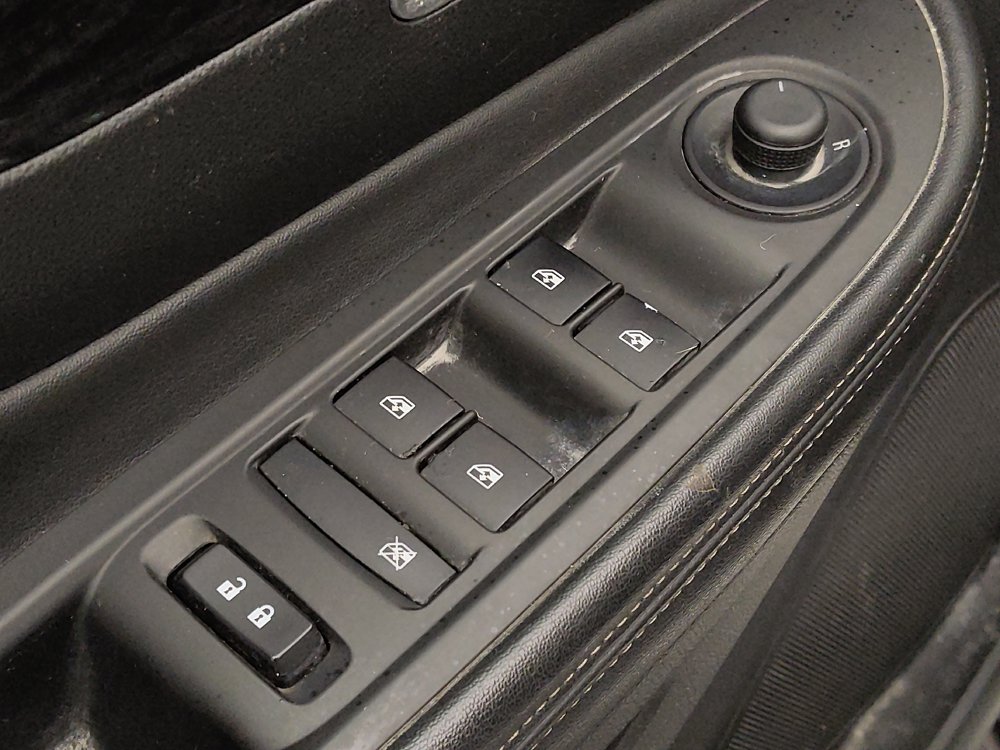 Used 2016 Buick Encore Convenience FWD image 27
