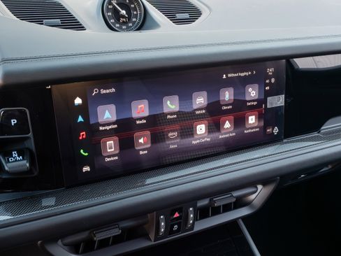 New 2026 Porsche Cayenne GTS image 28