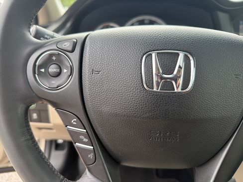 Used 2013 Honda Accord EX-L image 10