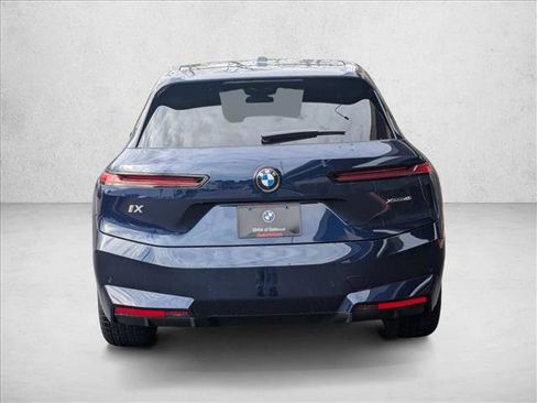 Used 2026 BMW iX xDrive45 AWD/4WD image 7