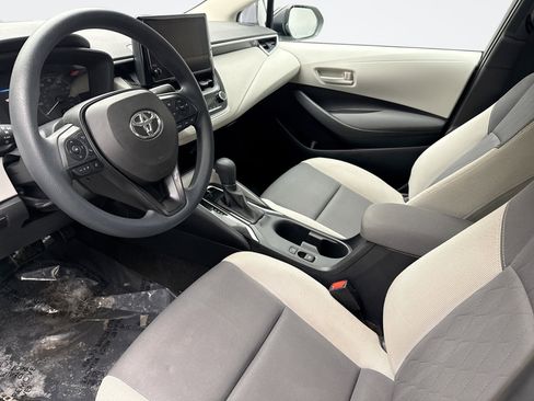 Used 2023 Toyota Corolla LE w/ Carpet Mat Package (TMS) image 10
