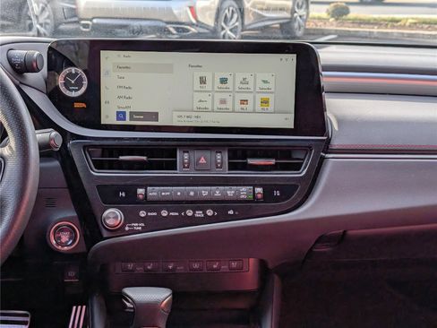 Used 2024 Lexus ES 350 F Sport image 19