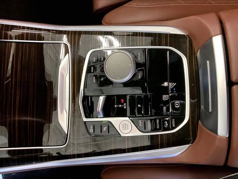 Used 2025 BMW X5 xDrive40i image 16