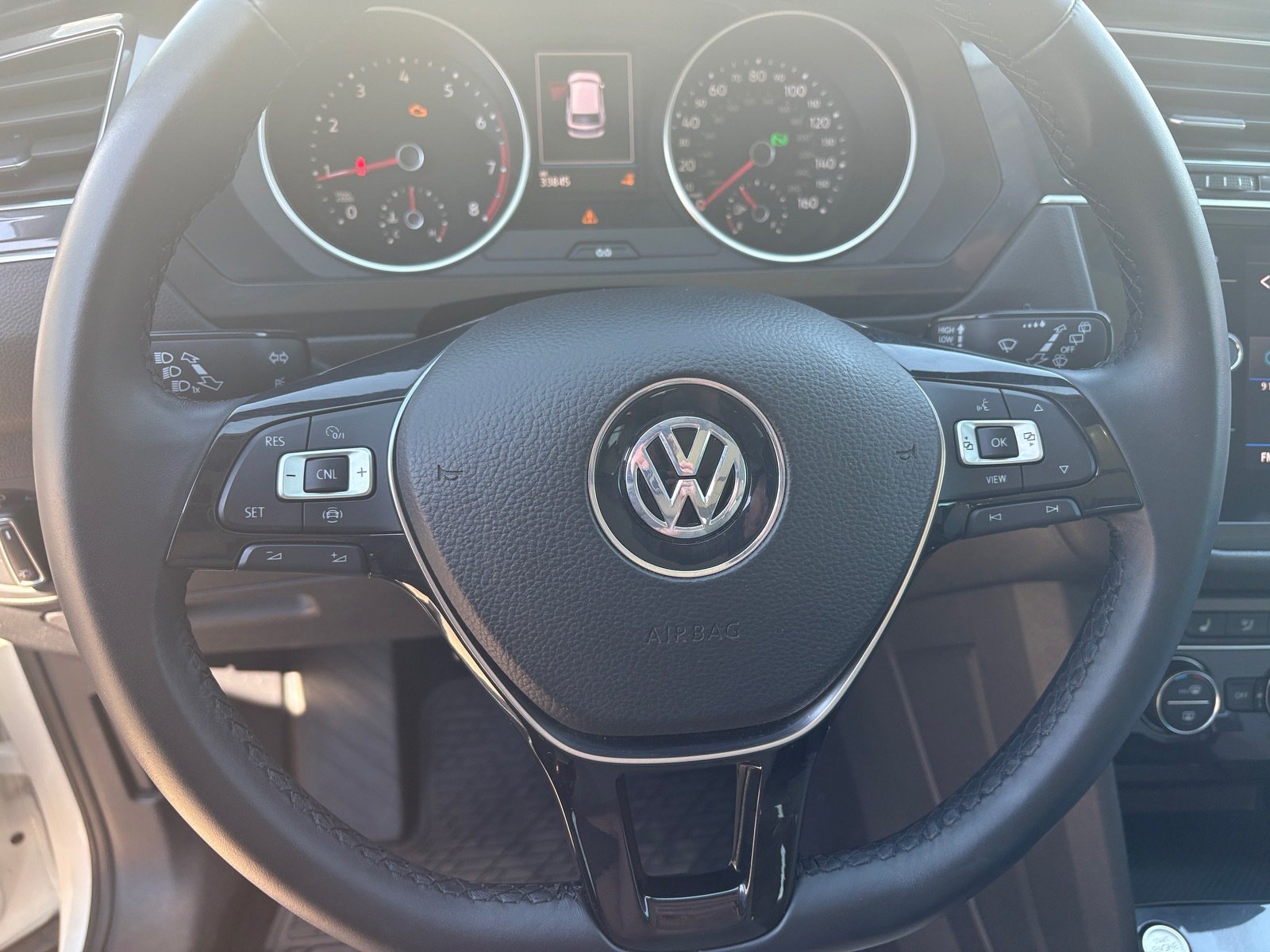 Used 2019 Volkswagen Tiguan SE FWD image 22