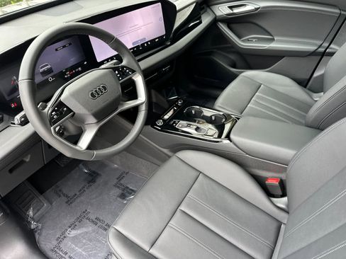 New 2027 Audi SQ6 e-tron Premium AWD/4WD image 11