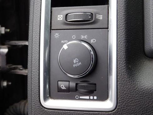 Used 2017 RAM 1500 Big Horn image 26