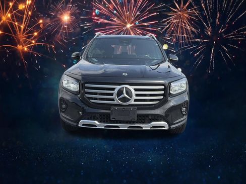 Used 2025 Mercedes-Benz GLB 250 image 28