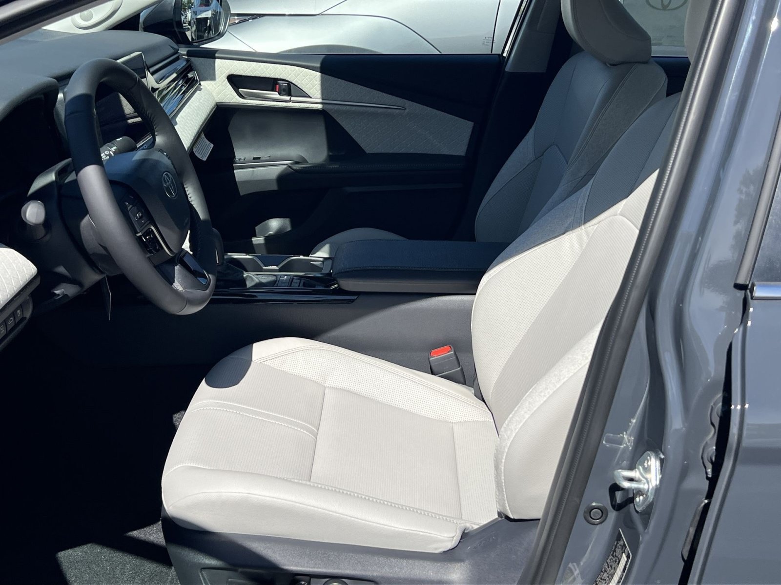 New 2026 Toyota Camry XLE w/ Premium Plus Package FWD image 7