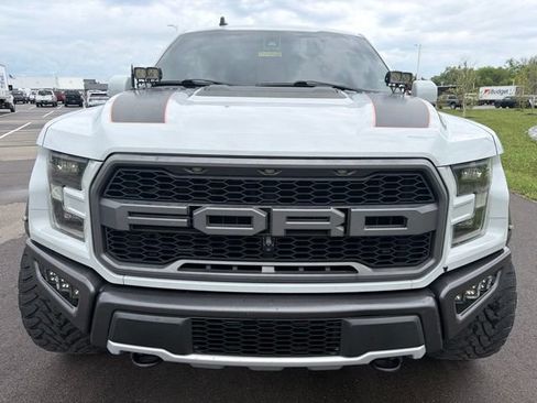 Used 2017 Ford F150 Raptor w/ Equipment Group 802A Luxury AWD/4WD image 3