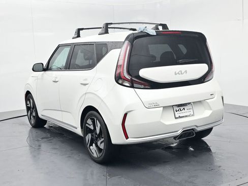 Certified 2023 Kia Soul GT-Line w/ GT-Line Technology Package FWD image 6