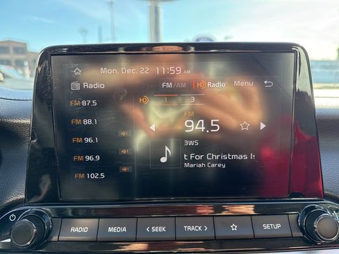 Used 2024 Kia Forte LXS w/ LXS Technology Package image 29