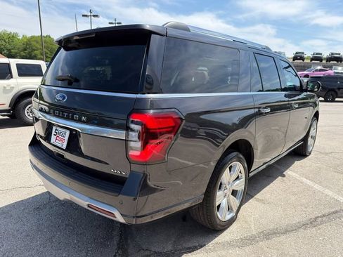 Used 2024 Ford Expedition Max Platinum AWD/4WD image 7