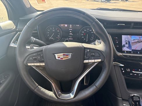 Certified 2025 Cadillac XT6 Sport w/ Platinum Package image 9
