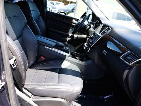 Used 2015 Mercedes-Benz ML 350 4MATIC image 31