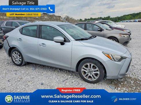 Used 2018 Toyota Yaris iA FWD image 5