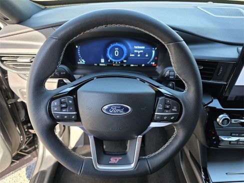 Used 2024 Ford Explorer ST w/ Equipment Group 401A image 21